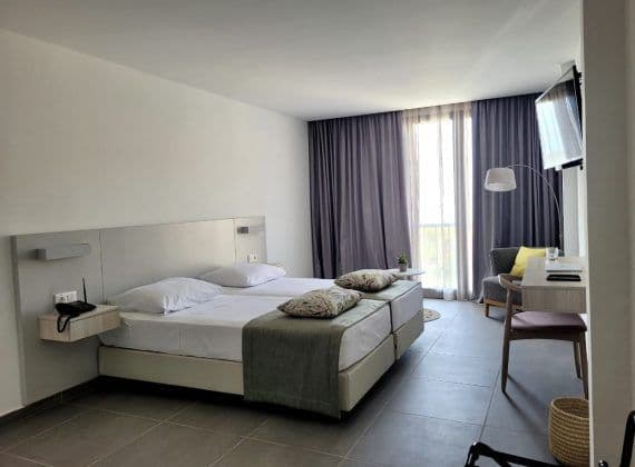 Quarto Duplo (Double Room)